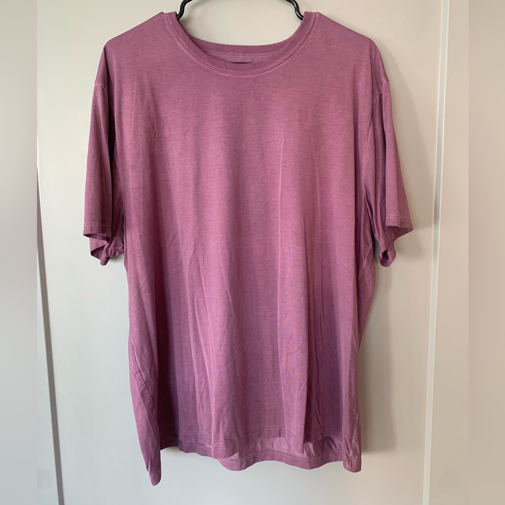 Men’s Lululemon Fundamental T